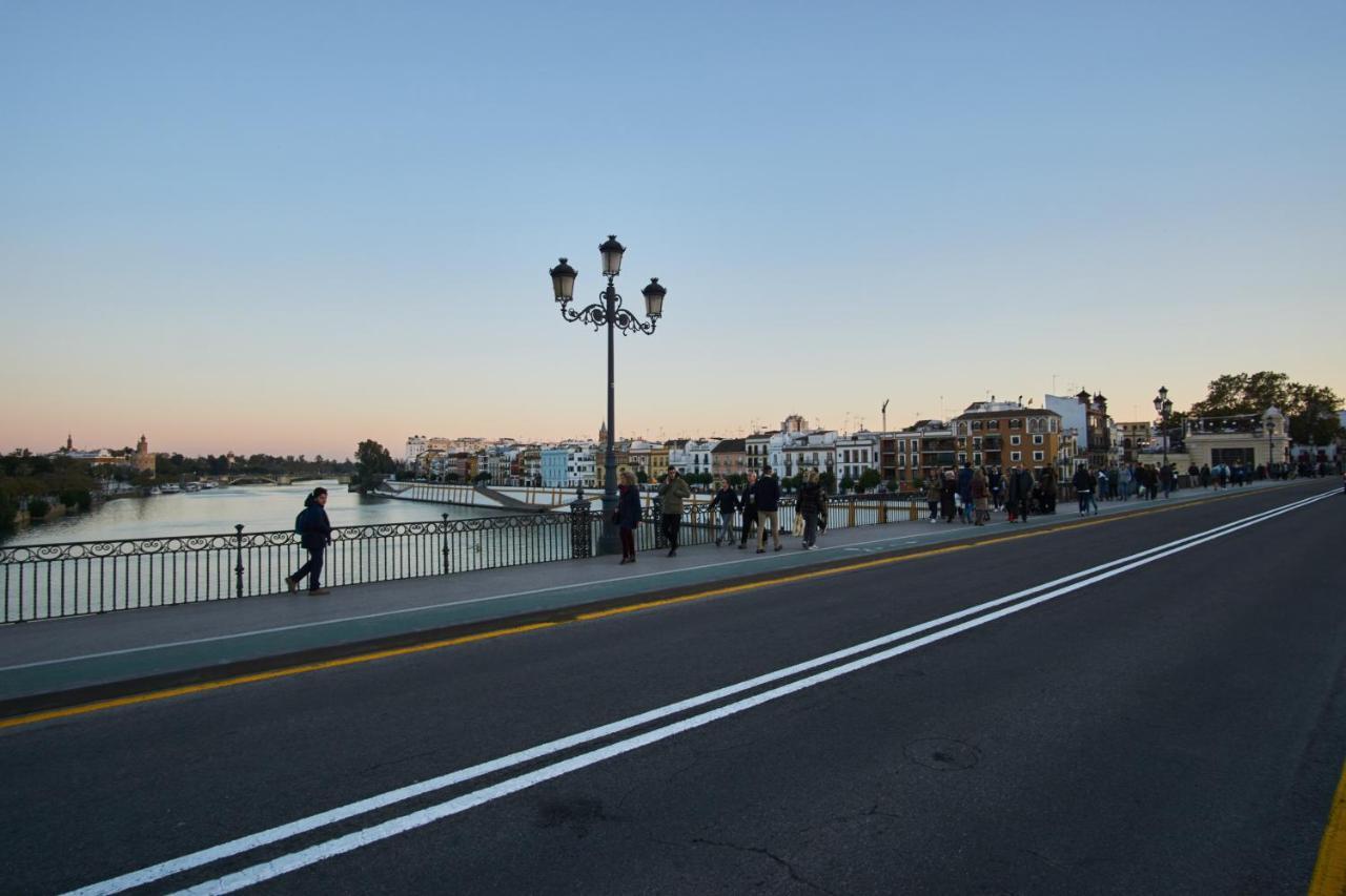 Betis Deluxe Riverside Sevilla Exteriér fotografie
